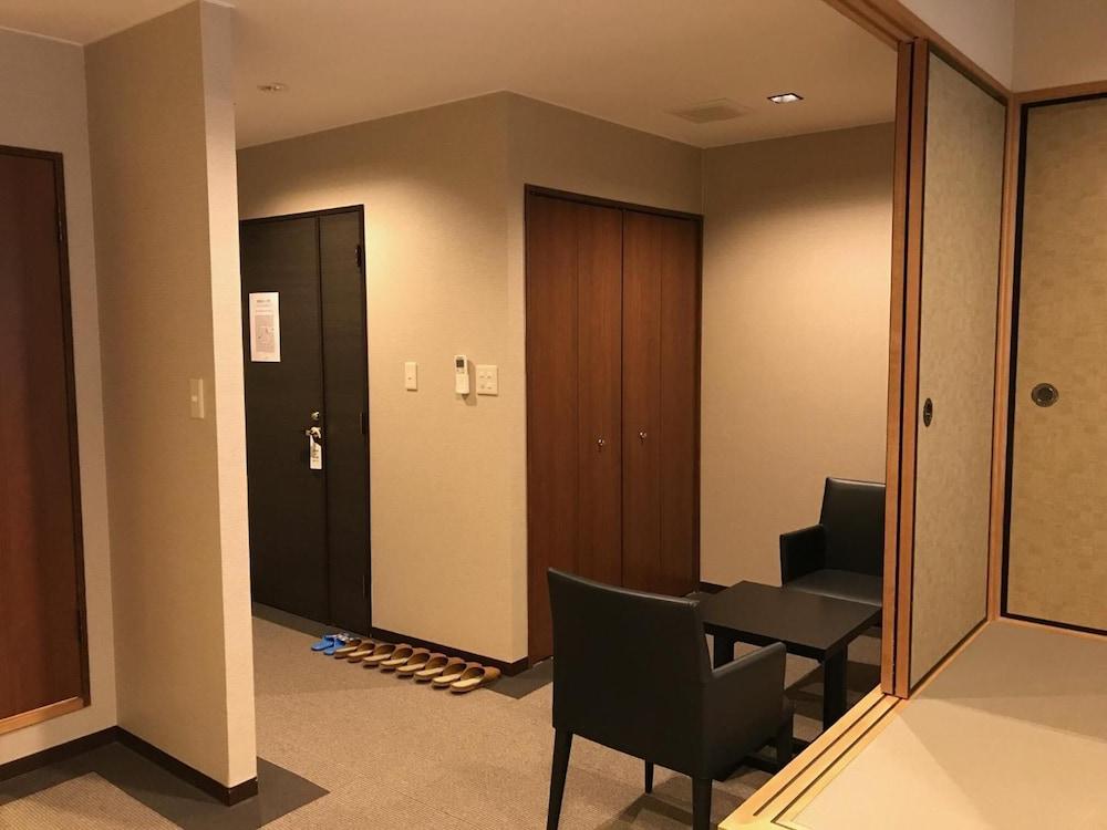 Hotel Kikunoya Hatsukaichi Exterior foto